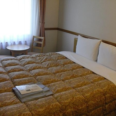 Toyoko Inn Sendai-Eki Nishi-Guchi Chuo Buitenkant foto