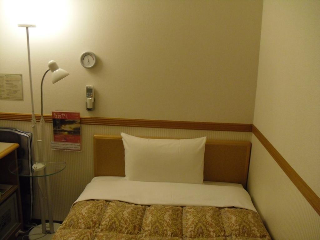 Toyoko Inn Sendai-Eki Nishi-Guchi Chuo Buitenkant foto