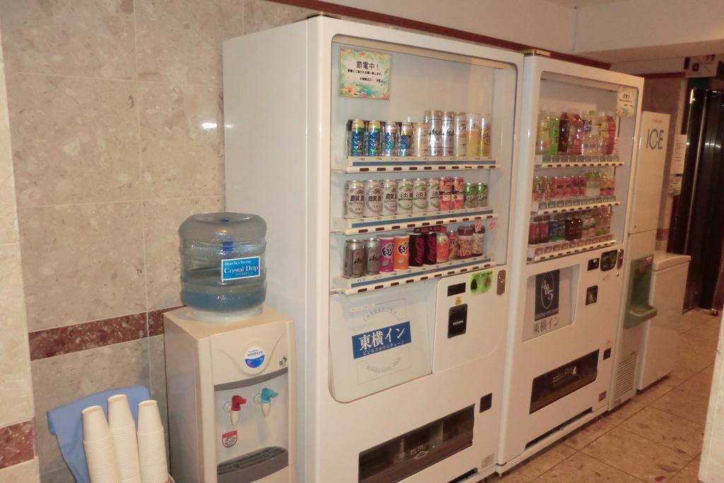 Toyoko Inn Sendai-Eki Nishi-Guchi Chuo Buitenkant foto