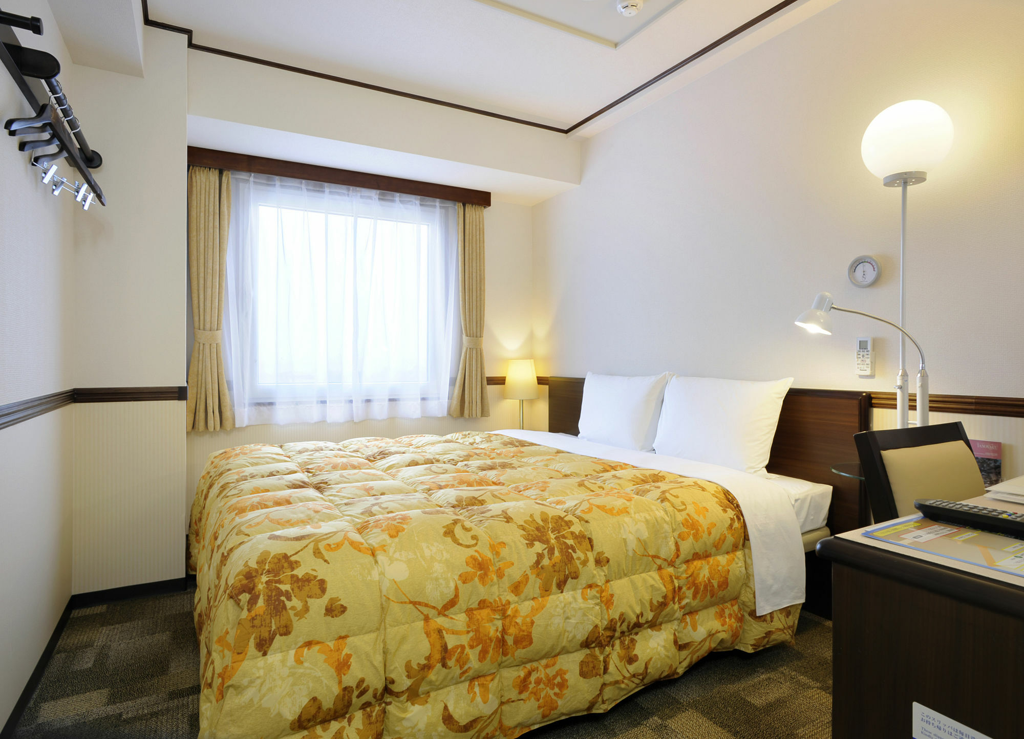 Toyoko Inn Sendai-Eki Nishi-Guchi Chuo Buitenkant foto