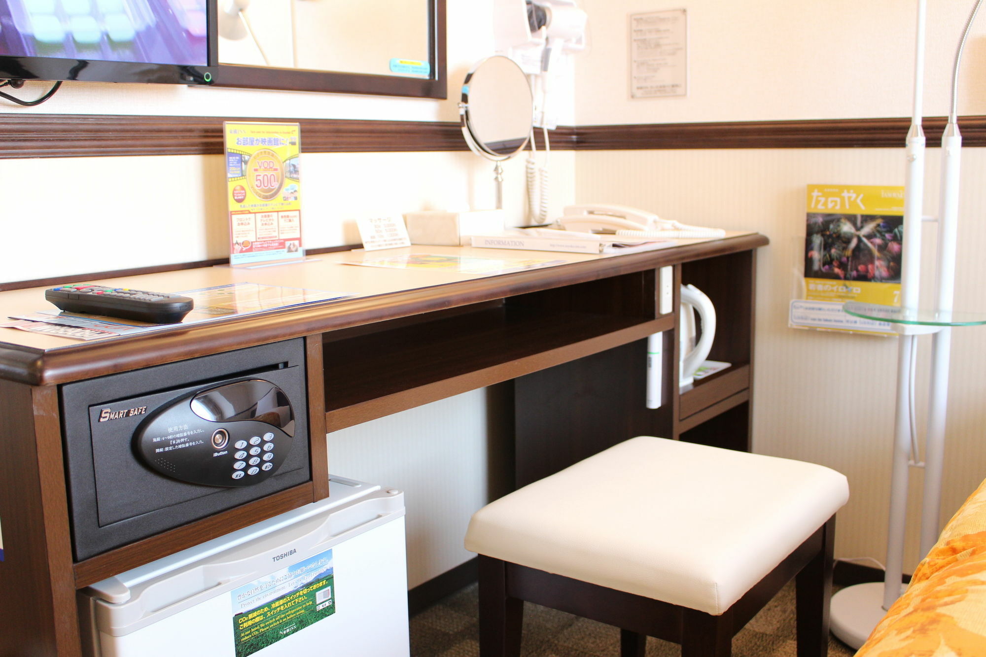 Toyoko Inn Sendai-Eki Nishi-Guchi Chuo Buitenkant foto